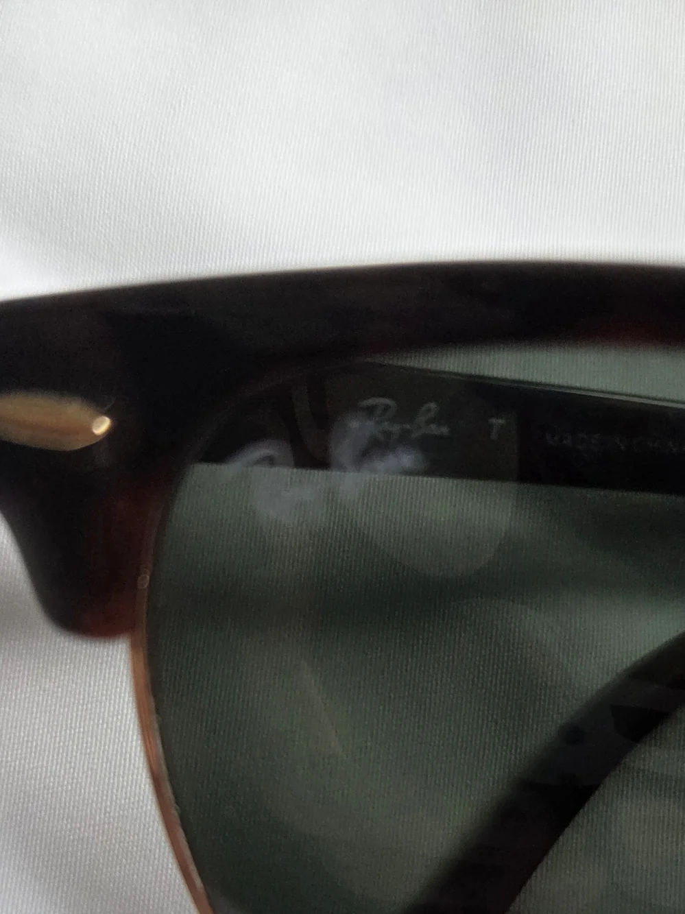 Ray-Ban classic ray